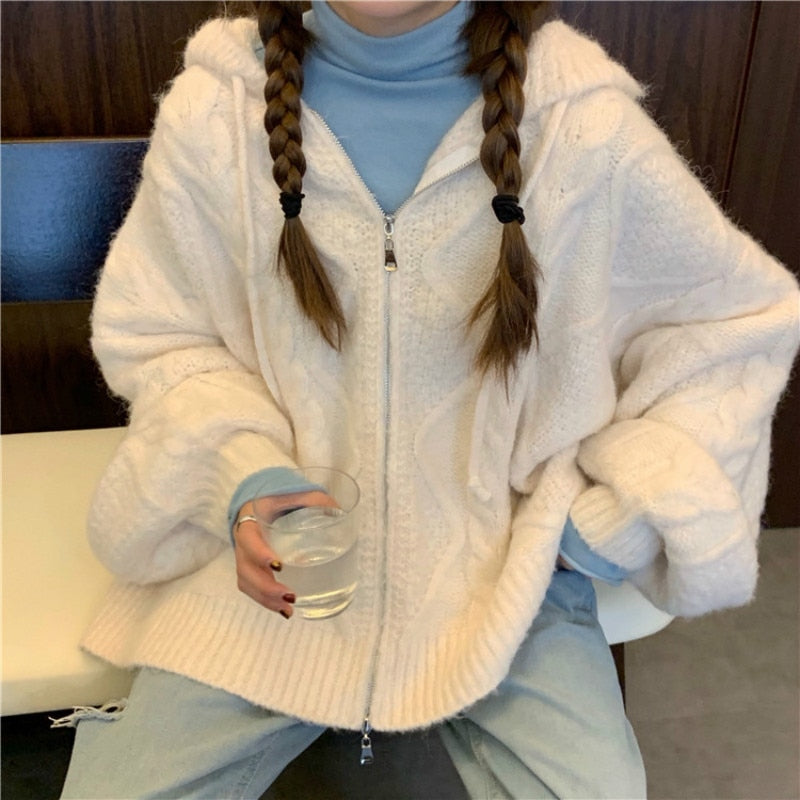 Women's Knitted Hoodie
