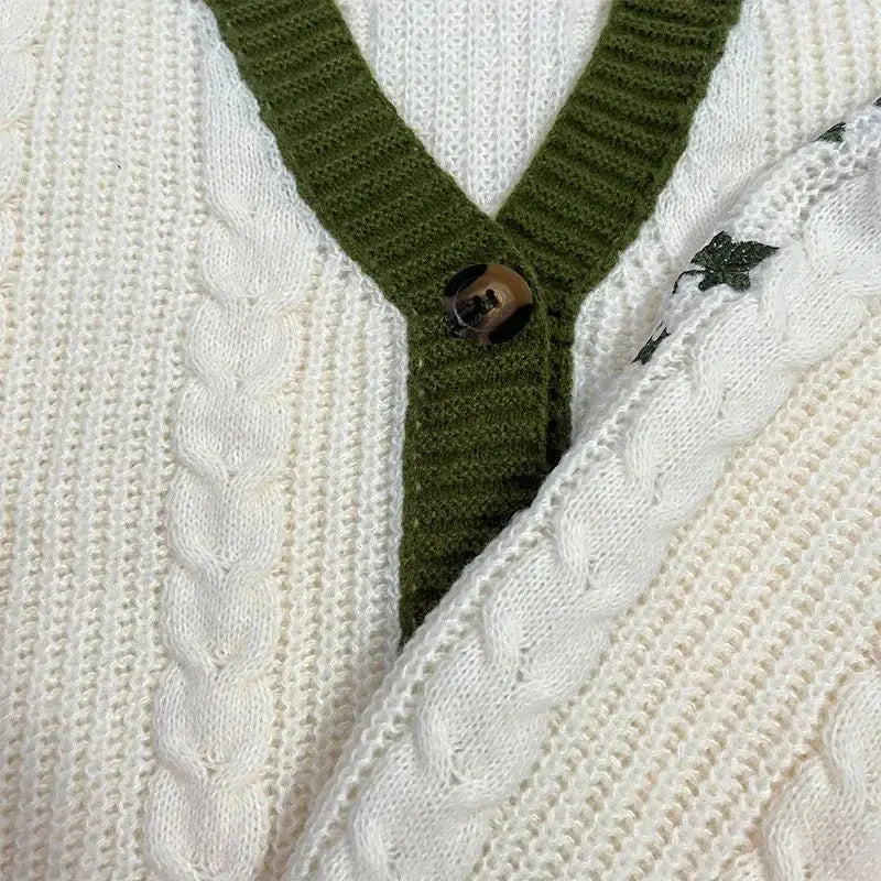 Cardigan Taylor Version Green Vine Embroidered Button Down Cable Knit Sweater Women Fall Winter Vintage Outfit